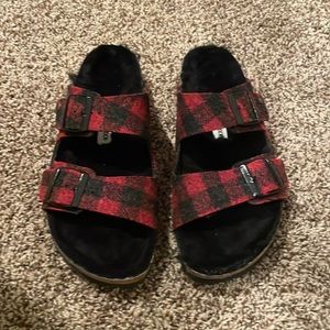 Brand New Buffalo Plaid Birkenstock’s sz. 41